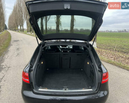 Чорний Ауді А4, об'ємом двигуна 2 л та пробігом 190 тис. км за 10700 $, фото 32 на Automoto.ua