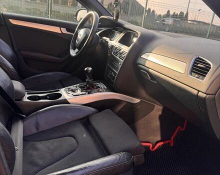 Черный Ауди А4, объемом двигателя 2 л и пробегом 211 тыс. км за 12000 $, фото 9 на Automoto.ua