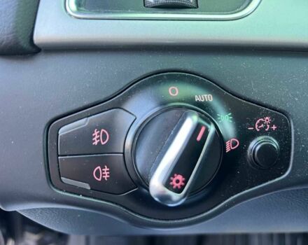 Чорний Ауді А4, об'ємом двигуна 2 л та пробігом 280 тис. км за 11800 $, фото 12 на Automoto.ua