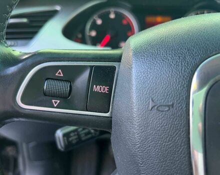 Чорний Ауді А4, об'ємом двигуна 2 л та пробігом 280 тис. км за 11800 $, фото 15 на Automoto.ua