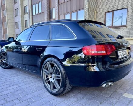 Черный Ауди А4, объемом двигателя 2 л и пробегом 242 тыс. км за 9750 $, фото 4 на Automoto.ua