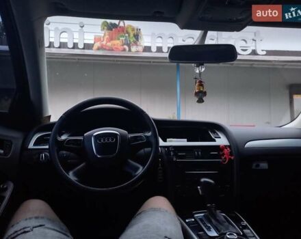 Черный Ауди А4, объемом двигателя 2 л и пробегом 300 тыс. км за 9000 $, фото 1 на Automoto.ua