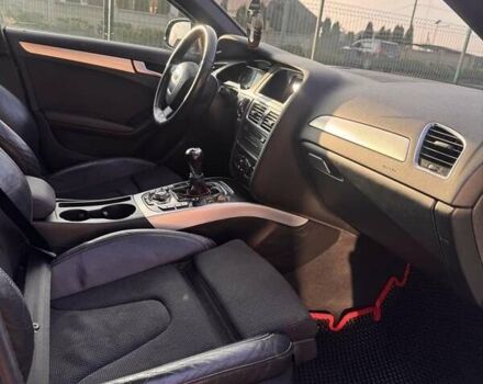 Черный Ауди А4, объемом двигателя 2 л и пробегом 211 тыс. км за 12000 $, фото 7 на Automoto.ua