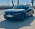 Черный Ауди А4, объемом двигателя 2.7 л и пробегом 315 тыс. км за 9000 $, фото 1 на Automoto.ua