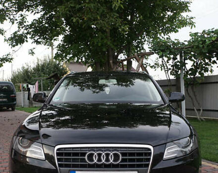 Ауди А4 2009 в Самборе на Automoto.ua Черный Ауди А4, объемом двигателя 1.97 л и пробегом 230 тыс. км за 10700 $, фото 12 на Automoto.ua