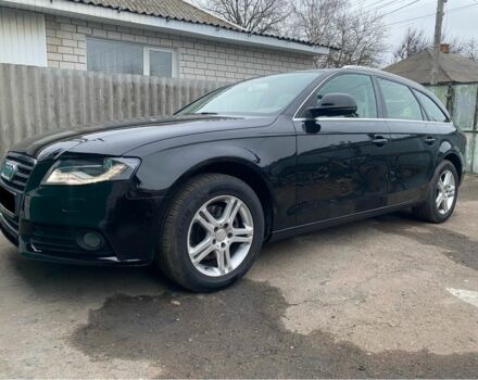 Черный Ауди А4, объемом двигателя 2 л и пробегом 330 тыс. км за 5500 $, фото 4 на Automoto.ua