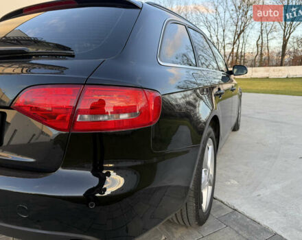 Черный Ауди А4, объемом двигателя 2 л и пробегом 166 тыс. км за 9999 $, фото 40 на Automoto.ua