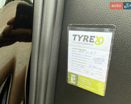 Чорний Ауді А4, об'ємом двигуна 1.8 л та пробігом 200 тис. км за 10000 $, фото 22 на Automoto.ua