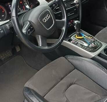 Черный Ауди А4, объемом двигателя 2.7 л и пробегом 280 тыс. км за 12200 $, фото 5 на Automoto.ua