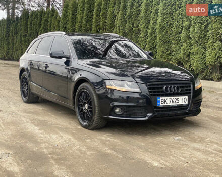 Черный Ауди А4, объемом двигателя 2 л и пробегом 310 тыс. км за 8950 $, фото 8 на Automoto.ua