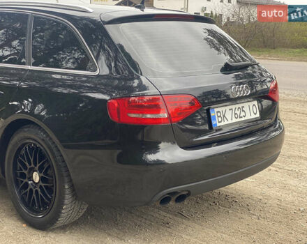 Черный Ауди А4, объемом двигателя 2 л и пробегом 310 тыс. км за 8950 $, фото 3 на Automoto.ua