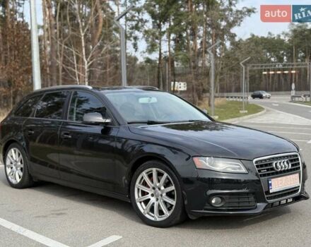 Ауді А4 2010 у Києві на Automoto.ua Чорний Ауді А4, об'ємом двигуна 2 л та пробігом 221 тис. км за 10200 $, фото 1 на Automoto.ua