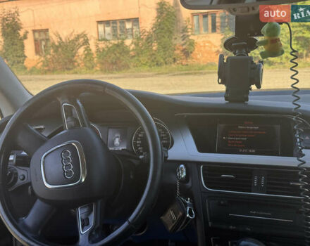 Чорний Ауді А4, об'ємом двигуна 1.9 л та пробігом 290 тис. км за 11000 $, фото 4 на Automoto.ua