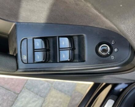 Черный Ауди А4, объемом двигателя 2 л и пробегом 272 тыс. км за 10200 $, фото 15 на Automoto.ua