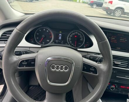 Чорний Ауді А4, об'ємом двигуна 2 л та пробігом 190 тис. км за 9800 $, фото 1 на Automoto.ua