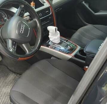 Чорний Ауді А4, об'ємом двигуна 1.8 л та пробігом 240 тис. км за 9000 $, фото 2 на Automoto.ua