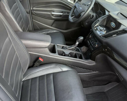 Чорний Ауді А4, об'ємом двигуна 1.8 л та пробігом 200 тис. км за 10000 $, фото 26 на Automoto.ua