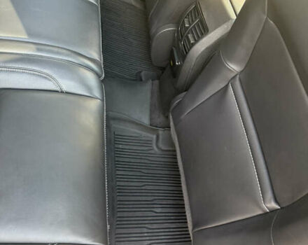 Чорний Ауді А4, об'ємом двигуна 1.8 л та пробігом 200 тис. км за 10000 $, фото 29 на Automoto.ua