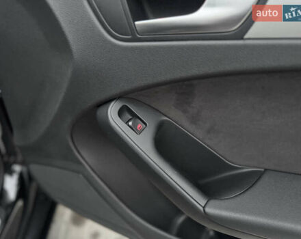 Чорний Ауді А4, об'ємом двигуна 2 л та пробігом 213 тис. км за 11777 $, фото 49 на Automoto.ua