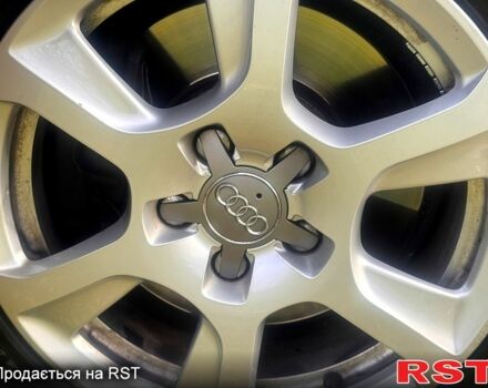 Черный Ауди А4, объемом двигателя 2 л и пробегом 263 тыс. км за 11500 $, фото 6 на Automoto.ua