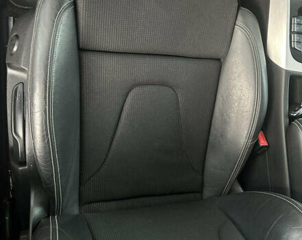 Чорний Ауді А4, об'ємом двигуна 2 л та пробігом 197 тис. км за 10600 $, фото 16 на Automoto.ua