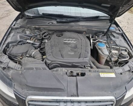 Черный Ауди А4, объемом двигателя 2 л и пробегом 365 тыс. км за 5000 $, фото 6 на Automoto.ua