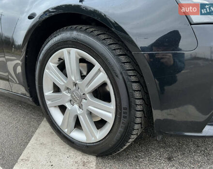 Черный Ауди А4, объемом двигателя 2.97 л и пробегом 273 тыс. км за 11700 $, фото 25 на Automoto.ua