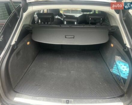 Черный Ауди А4, объемом двигателя 2 л и пробегом 355 тыс. км за 10000 $, фото 8 на Automoto.ua