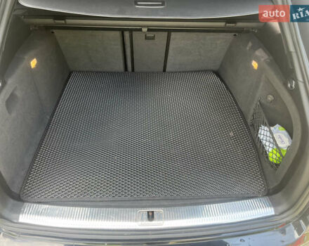 Черный Ауди А4, объемом двигателя 2.97 л и пробегом 266 тыс. км за 11700 $, фото 14 на Automoto.ua