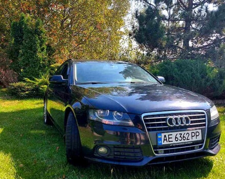 Черный Ауди А4, объемом двигателя 2 л и пробегом 0 тыс. км за 11000 $, фото 1 на Automoto.ua