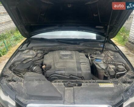 Черный Ауди А4, объемом двигателя 2 л и пробегом 355 тыс. км за 10000 $, фото 10 на Automoto.ua