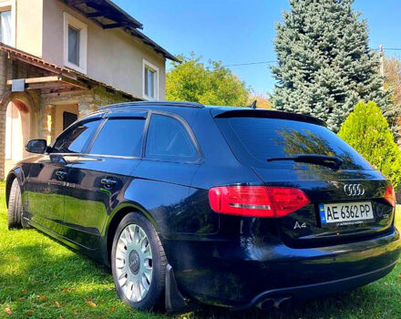Черный Ауди А4, объемом двигателя 2 л и пробегом 0 тыс. км за 11000 $, фото 4 на Automoto.ua