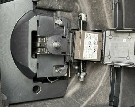 Черный Ауди А4, объемом двигателя 2 л и пробегом 177 тыс. км за 10200 $, фото 27 на Automoto.ua