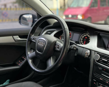 Чорний Ауді А4, об'ємом двигуна 3 л та пробігом 319 тис. км за 11200 $, фото 11 на Automoto.ua