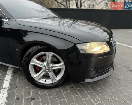 Чорний Ауді А4, об'ємом двигуна 2 л та пробігом 213 тис. км за 11777 $, фото 3 на Automoto.ua