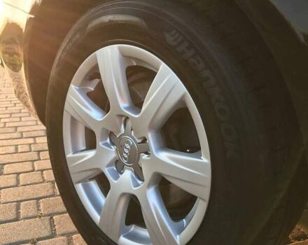 Чорний Ауді А4, об'ємом двигуна 2 л та пробігом 217 тис. км за 10800 $, фото 58 на Automoto.ua