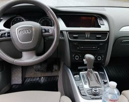 Чорний Ауді А4, об'ємом двигуна 2 л та пробігом 185 тис. км за 10450 $, фото 6 на Automoto.ua