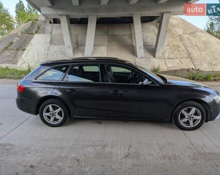 Чорний Ауді А4, об'ємом двигуна 2 л та пробігом 324 тис. км за 9700 $, фото 8 на Automoto.ua