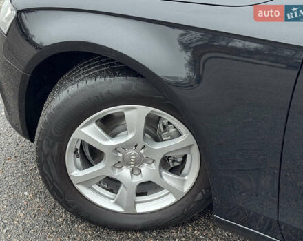 Черный Ауди А4, объемом двигателя 1.8 л и пробегом 255 тыс. км за 9900 $, фото 3 на Automoto.ua