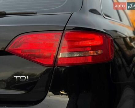 Чорний Ауді А4, об'ємом двигуна 2 л та пробігом 287 тис. км за 10300 $, фото 14 на Automoto.ua