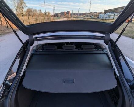 Чорний Ауді А4, об'ємом двигуна 2 л та пробігом 324 тис. км за 9700 $, фото 28 на Automoto.ua