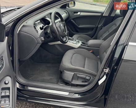 Черный Ауди А4, объемом двигателя 1.8 л и пробегом 255 тыс. км за 9900 $, фото 25 на Automoto.ua