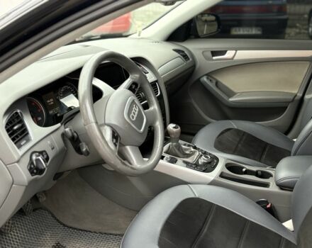 Черный Ауди А4, объемом двигателя 2 л и пробегом 211 тыс. км за 9800 $, фото 1 на Automoto.ua