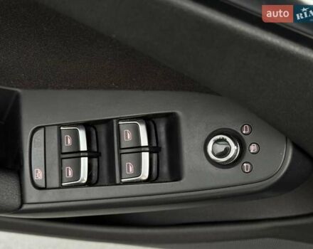 Чорний Ауді А4, об'ємом двигуна 2 л та пробігом 287 тис. км за 10300 $, фото 19 на Automoto.ua