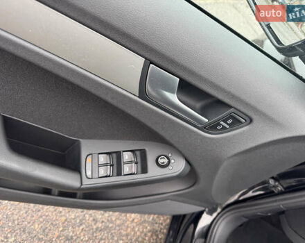 Черный Ауди А4, объемом двигателя 1.8 л и пробегом 255 тыс. км за 9900 $, фото 39 на Automoto.ua