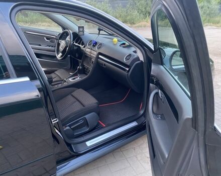 Черный Ауди А4, объемом двигателя 2 л и пробегом 330 тыс. км за 9000 $, фото 6 на Automoto.ua