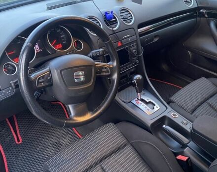 Черный Ауди А4, объемом двигателя 2 л и пробегом 330 тыс. км за 9000 $, фото 3 на Automoto.ua