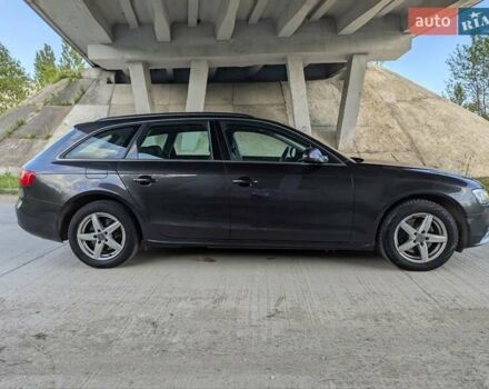 Чорний Ауді А4, об'ємом двигуна 2 л та пробігом 324 тис. км за 9700 $, фото 9 на Automoto.ua