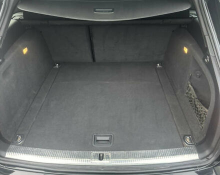 Чорний Ауді А4, об'ємом двигуна 2 л та пробігом 300 тис. км за 10999 $, фото 37 на Automoto.ua