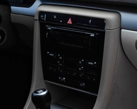 Черный Ауди А4, объемом двигателя 3 л и пробегом 309 тыс. км за 4950 $, фото 13 на Automoto.ua